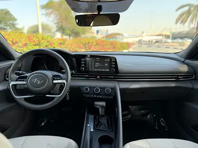 2022 Hyundai ELANTRA 照片 15