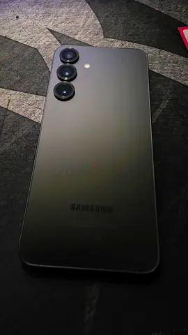 Excellent Samsung Galaxy S25+ -  Care Plus until Feb. 2027