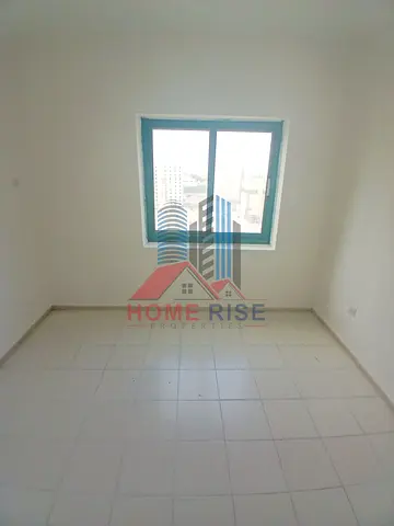 Huge 1BHK Available For Bachelor near Sahra Centre