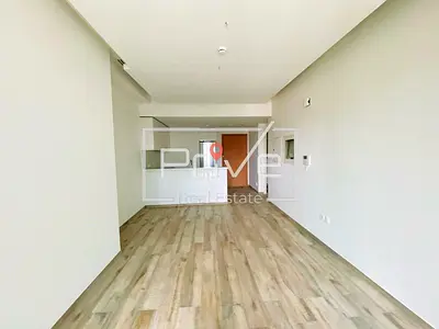Unfurnished | 1 Bedroom | Spacious