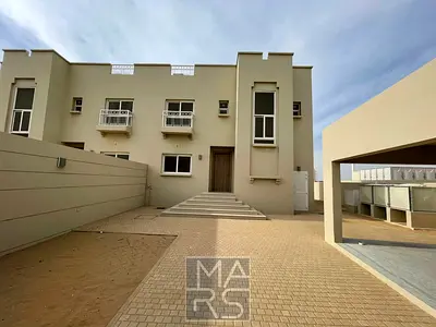 Beautiful 3BR Townhouse | Spacious & Bright