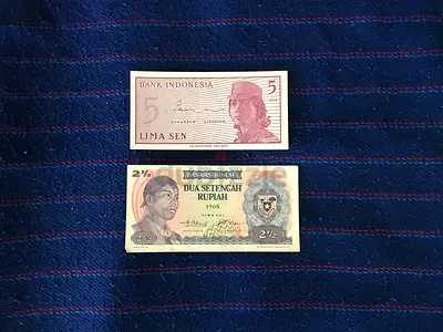 2 RARE VINTAGE INDONESIA BANKNOTES