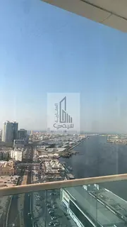 3-bedroom apartment with a living room with direct sea views