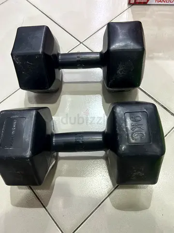 Pair of 9kg Hex Rubber Dumbbells - Good Condition