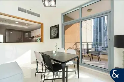 Vacant Now | Furnished | Modern One Bedroom