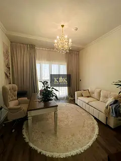 Elegant 2 Bedroom | Furnished | Bright &amp; Airy | Ideal Home
