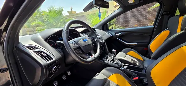 صورة مصغرة 9 لـ 2015 FORD FOCUS