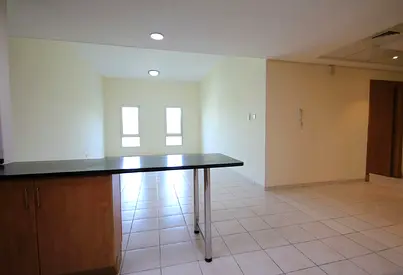 2 Bed + Store + Laundry | 8–9% ROI | Near Metro
