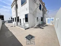 Modern 5BR plus Majlis Villa Available for Rent in Nasma