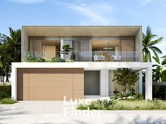 Luxury Garden Villa | Near Beach and Amenities