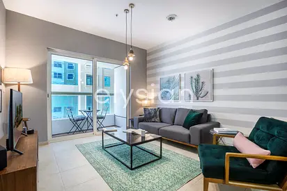 Modern Upgraded Unit | Vacant | Unfurnished