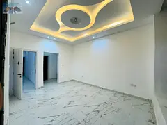 6BR villa, majlis, living room, kitchen, maid’s room, laundry, ground + 1st floor, 200m land, 3950