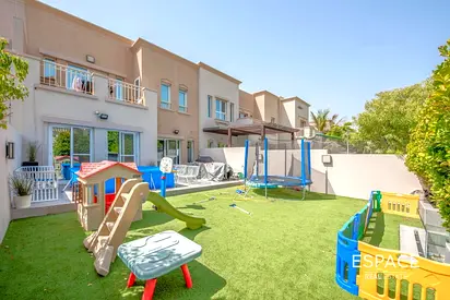 Immaculate | Opposite The Pool | Upgraded