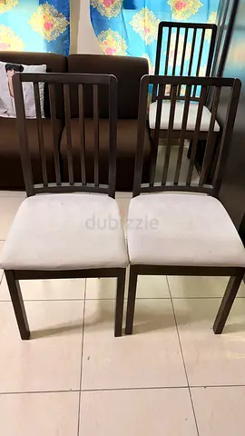 2 Chairs with cushion seats