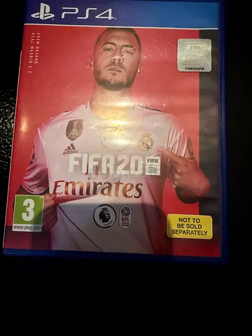 FIFA 20 (PS4) - Disc in Case