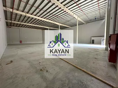 Corner industrial warehouse 16,500 sqft, 400 KVA power, 10m height with staff rooms.