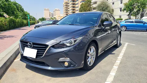 MAZDA 3 2016 SUNROOF FULL SERVICE IN MAZDA SERVICE CENTRE LADY DRIVEN ONE OWNER LIKE NEW 2 SMART KEY