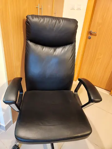 Black High-Back Leather Office Chair with Armrests