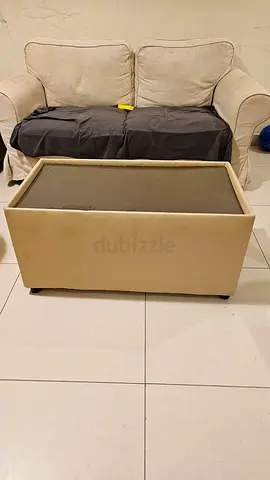 Coffee table leather