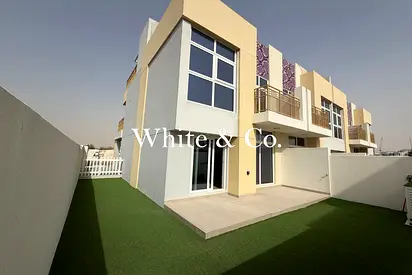 Corner Unit | Landscaped Garden | Vacant