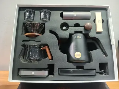 zeroHero Z3 Pro Deluxe Gift Box-Harmmared Server