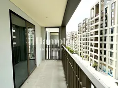 Biggest Layout | Creek Beach Access | Mid Floor