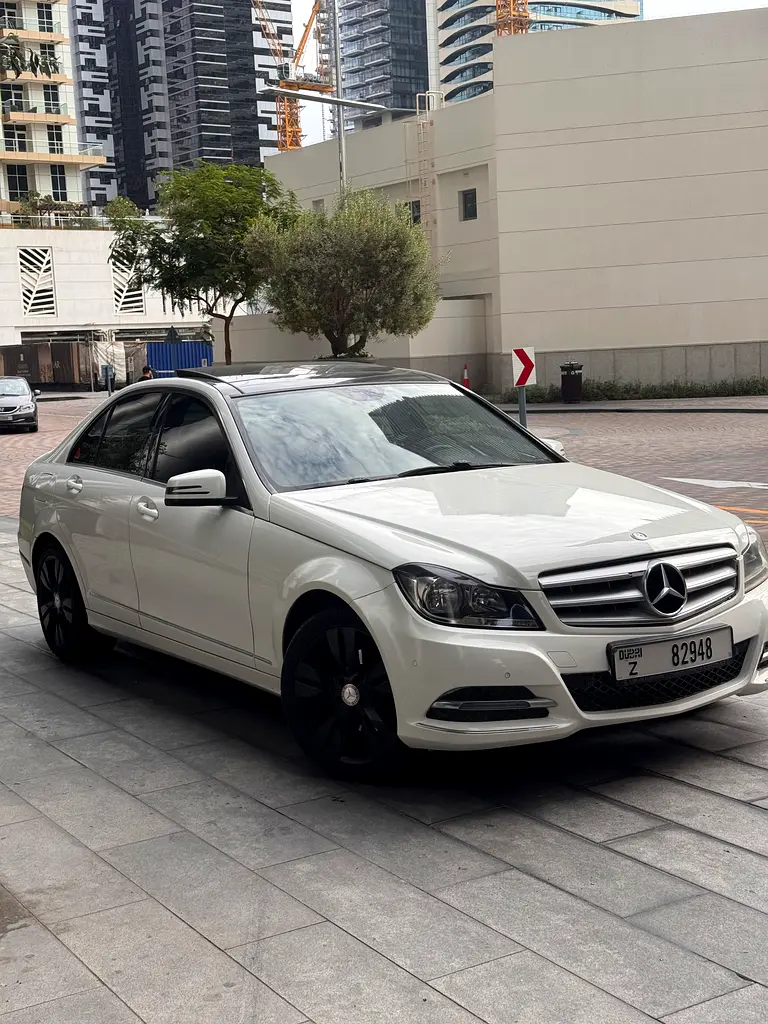 Mercedes-Benz C-Class 2013 — photo 1 of 12