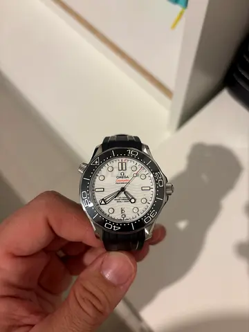 Omega Seamaster Diver 300M Co‑Axial Automatic - White Wave Dial 1:1