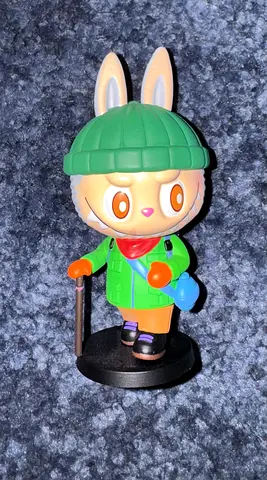 Pop mart Zimomo The Hiker