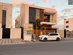 Two-story villa with a rooftop terrace and swimming pool, price includes registration and ownership