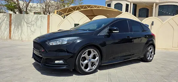 2015-Ford focus  ST -Manual Transmission-Excellent Condition