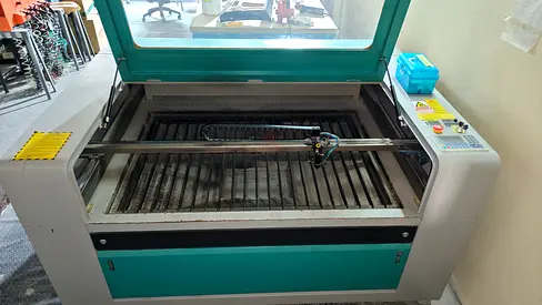 Laser Engraver / Cutter - 120/90cm (Good Working Condition)