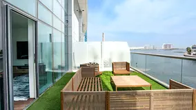 Stylish Unit | Great Amenities | Ready to Move In