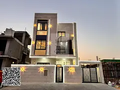 Modern villa with 6 master bedrooms and a swimming pool, all fees included.