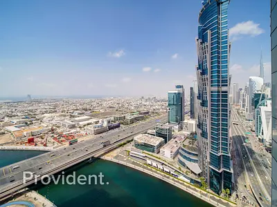 Spacious | Burj Khalifa View | Prime Location