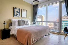 Pool &amp; Gym | Bright High Floor 1 Bed | Balcony