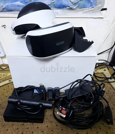 PLAYSTATION VR HEADSET WITH BOX FOR SALE