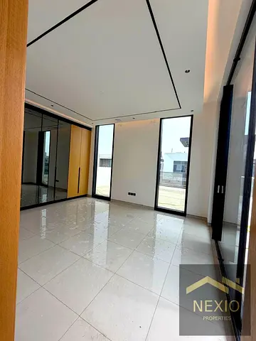 SPACIOUS VILLA | MODERN FINISHING | PRIVATE POOL