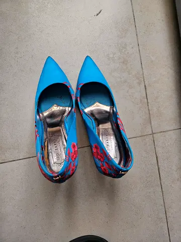 Ted Baker Blue satin pointed high heels - size 38, gently used.