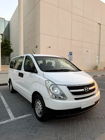Hyundai H1 GL 2013 - GCC Specs - Well Maintained