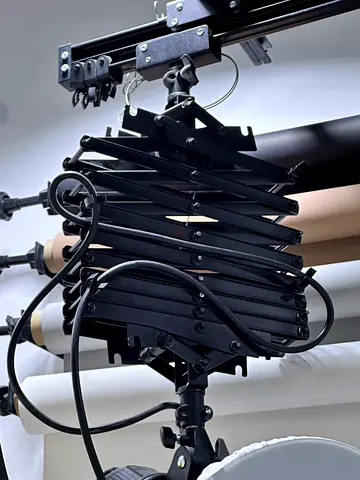 Adjustable Scissor Arm Mount with Studio Light and Backdrop paper rolls  Support