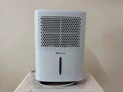 Compact home dehumidifier - ProBreeze, good condition