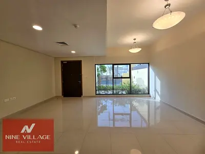 فيلا بثلاث غرف نوم | فيلات Arenco JVC | إطلالات على المجتمع والمدينة