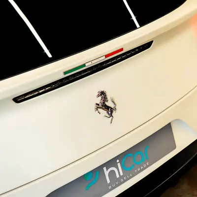 صورة 7 لـ 2017 Ferrari GTC4 LUSSO
