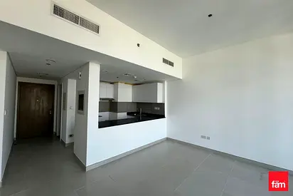 Park View | Spacious Layout|Vacant Now
