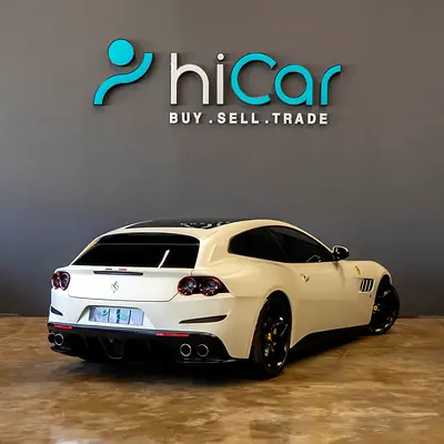 صورة 3 لـ 2017 Ferrari GTC4 LUSSO