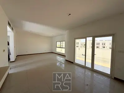 Perfect Family Living – 3BR Villa with Maid’s Room in Barashi