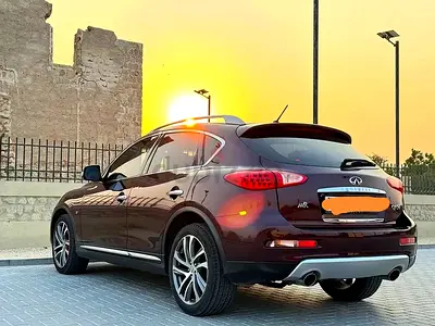INFINITI QX50 2018 LUXURY ,WELL MAINTAINED,ACCIDENT FREE GOOD CONDITION  OVERALL NO ISSUES ,PERFECT