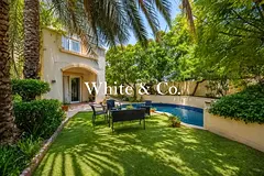 Lake Backing | Maid &amp; Study | Private Pool