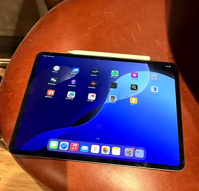 Ipad pro 13 inch 512Gb M4 with Apple Pencil